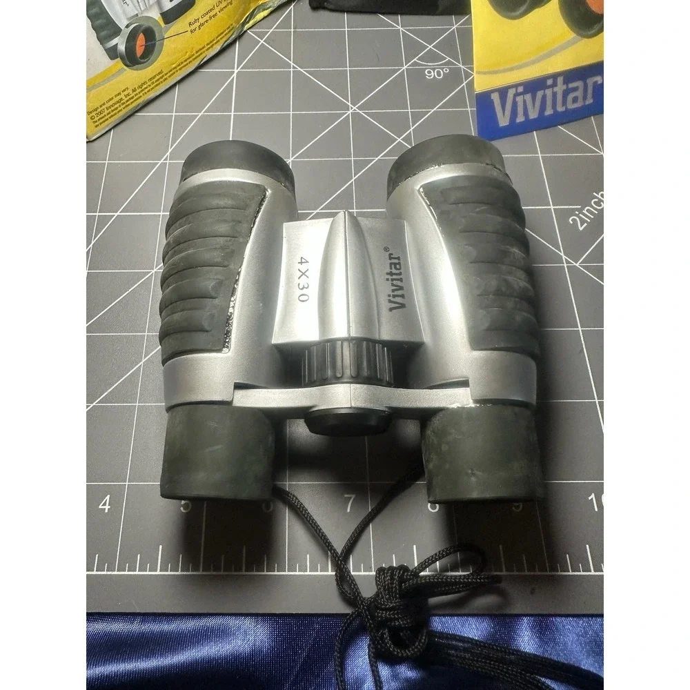 VIVITAR 4X30 Magnification Binoculars w/ UV Coated Optics & Box, Case, Manual